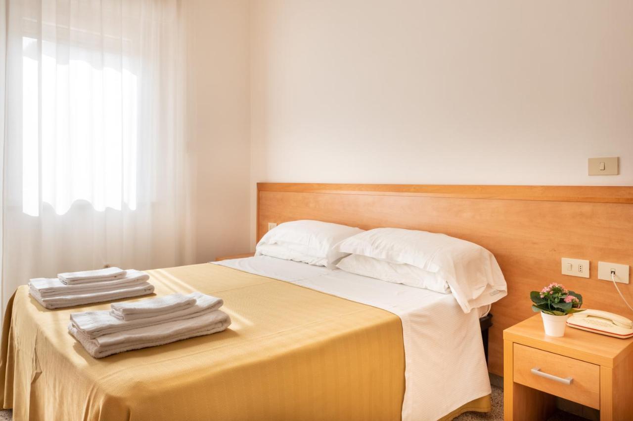 Hotel La Pineta Pineto Buitenkant foto